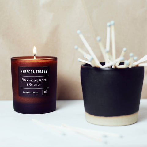 06 Bontanical Candle - Black Pepper, Lemon & Geranium